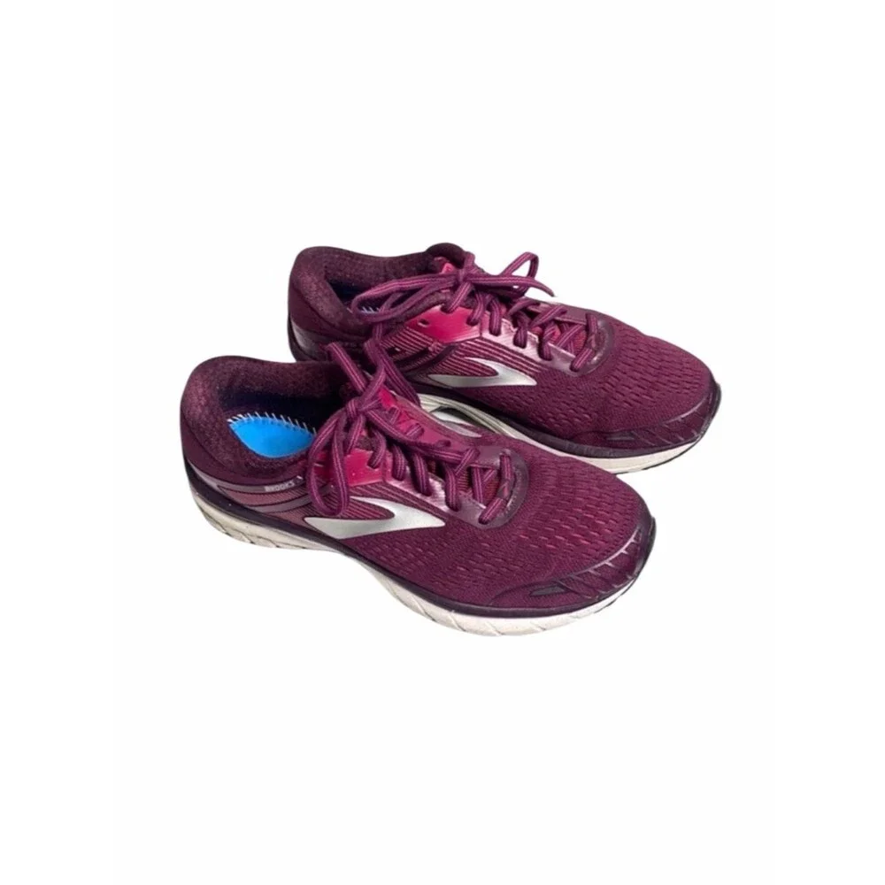 Brooks Women’s Adrenaline GTS 18 Sneakers Size 9